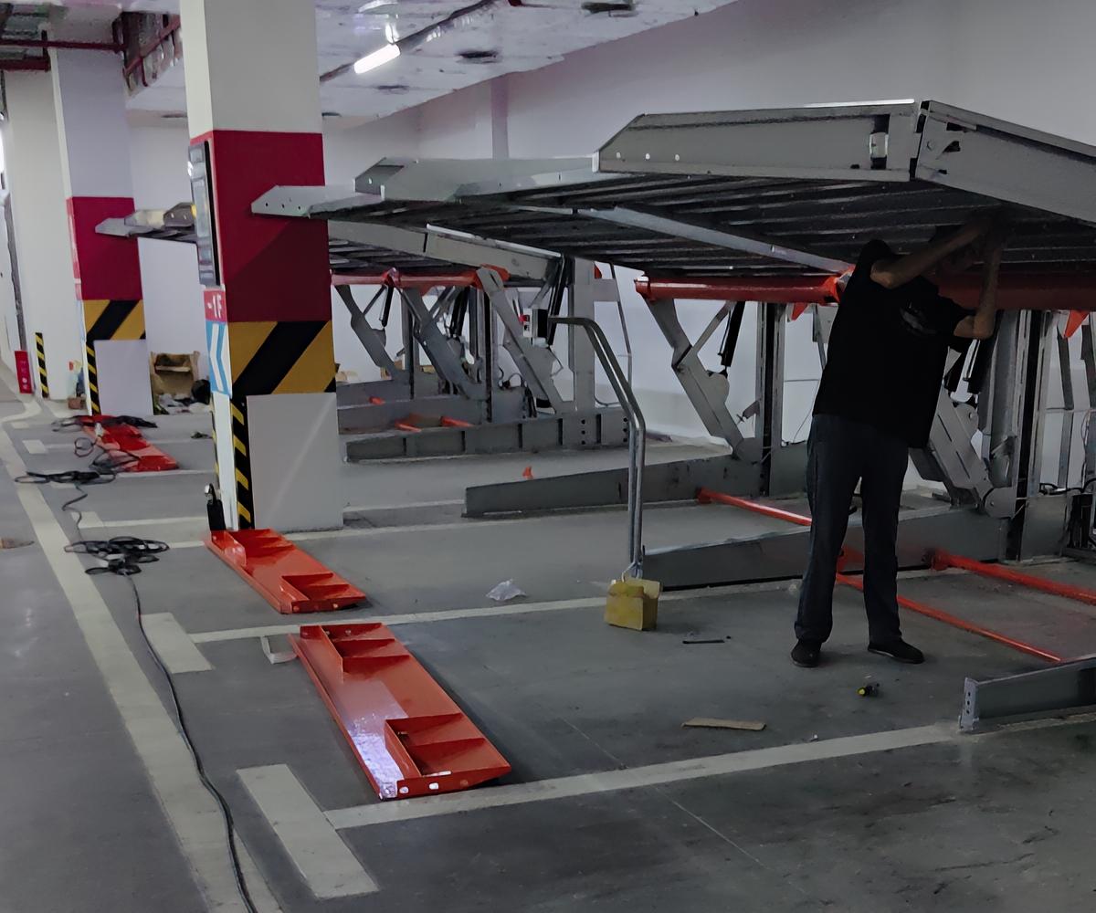 立体车库建造机械式立体停车设备租赁：专业之选，开启停车新纪元